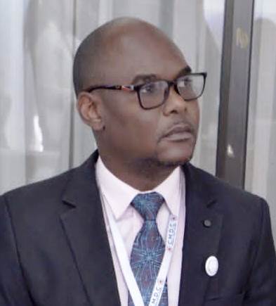 Secrétaire-adjoint: Dr KAYEMBE Didier